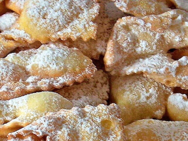 La Ricetta dei Cenci di Carnevale