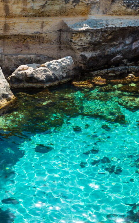 Grotta della Poesia in Puglia