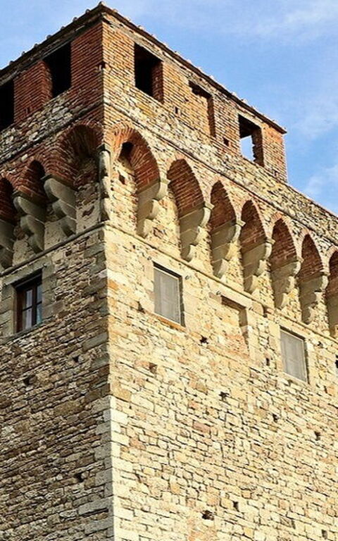 Il Castello di Lari (PI)