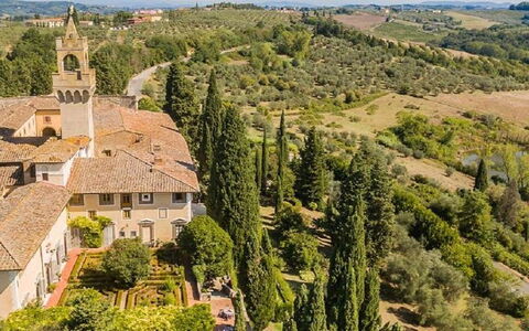 Guarda il Castello di Montegufoni su National Geographic Channel!