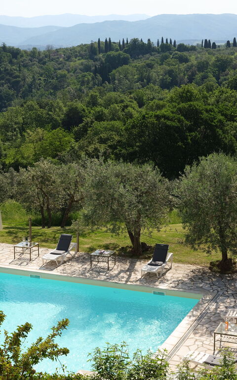 Pozzo Dei Desideri: all'aperto, Esterni, Piscina