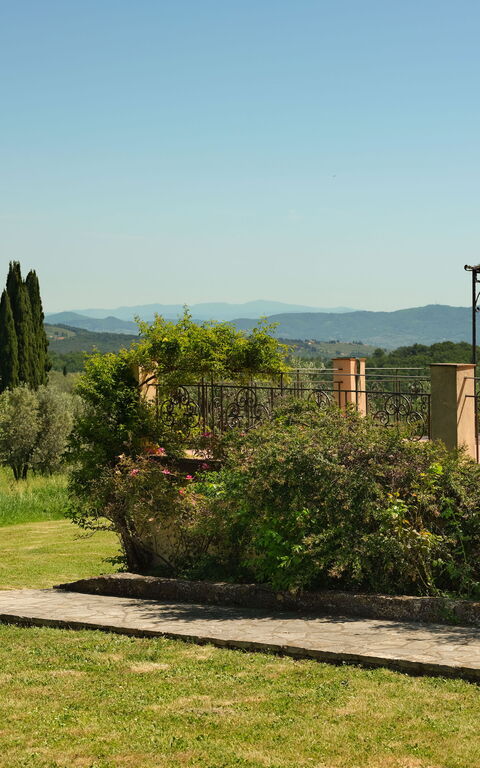 Pozzo Dei Desideri: all'aperto, Esterni, Giardino