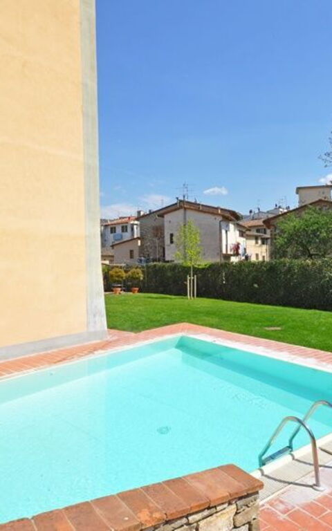 Palazzo a Greve: Piscina