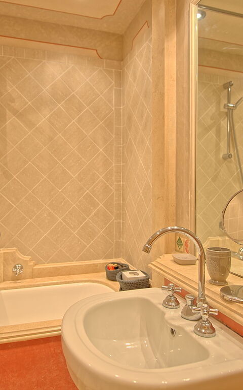 Castello Leopoldo: Bagno