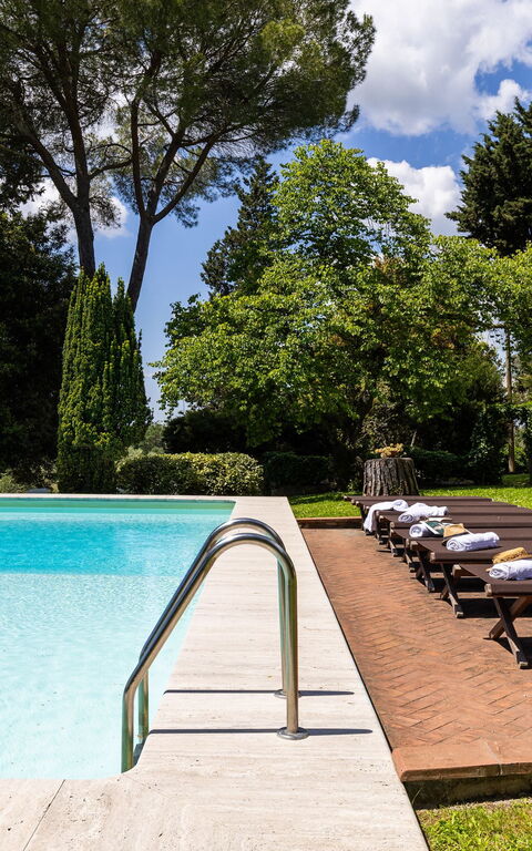 Villa Orchidea: all'aperto, Esterni, Giardino, Piscina