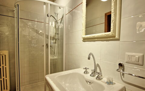 Alloggio Montegufoni 19b: Bagno