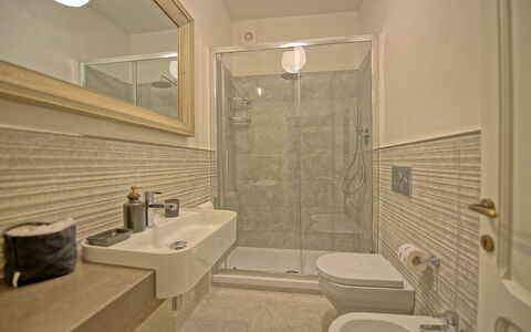 Alloggio Montegufoni 18: Bagno