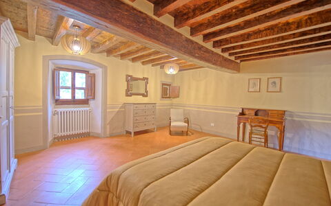 Alloggio Montegufoni 13: Camera da letto