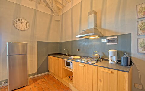 Alloggio Acciaioli 14: Cucina, Sala da pranzo, Soggiorno