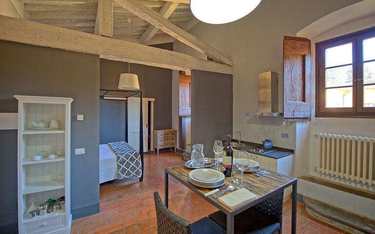 Alloggio Montegufoni 22: Camera da letto, Cucina, Sala da pranzo