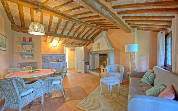 Alloggio Montegufoni 11: Cucina, Sala da pranzo, Soggiorno