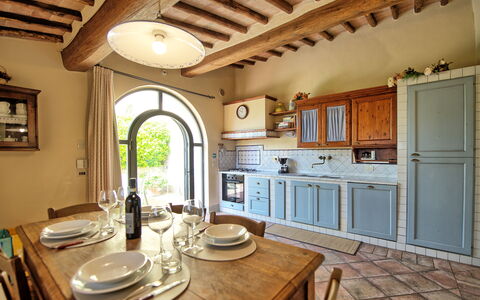 Alloggio Glicini 2: Cucina, Sala da pranzo