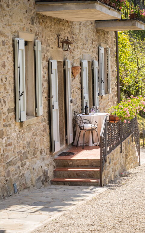 Casa Ivan: all'aperto, Esterni