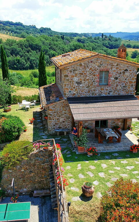 Castelmuzio: all'aperto