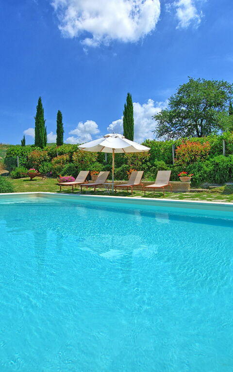 Castelmuzio: Piscina