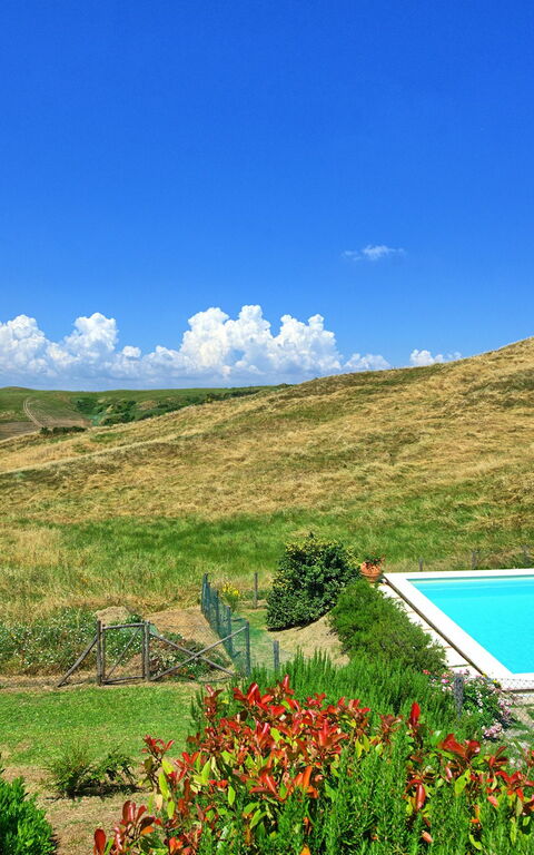 Castelmuzio: all'aperto, Vista Panoramica
