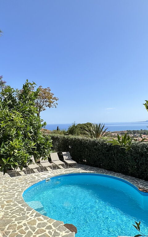 Castellammare: Esterni, Piscina, Vista Panoramica