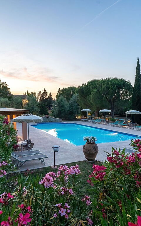 Montelopio: all'aperto, Esterni, Giardino, Piscina