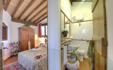 Alloggio Montelopio 6: Bagno, Camera da letto