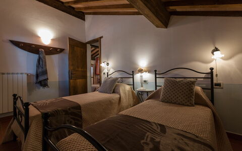 Alloggio Montelopio 6: Camera da letto