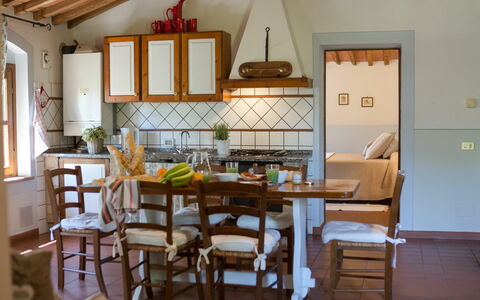 Alloggio Montelopio 4: Cucina, Sala da pranzo, Soggiorno