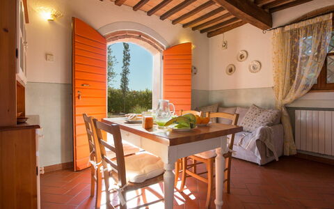 Alloggio Montelopio 2: Cucina, Sala da pranzo, Soggiorno