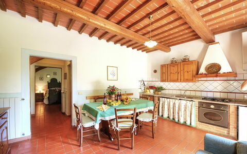 Alloggio Montelopio 3: Cucina, Sala da pranzo, Soggiorno