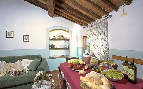 Alloggio Montelopio 8: Cucina, Sala da pranzo, Soggiorno