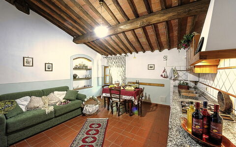 Alloggio Montelopio 8: Cucina, Sala da pranzo, Soggiorno