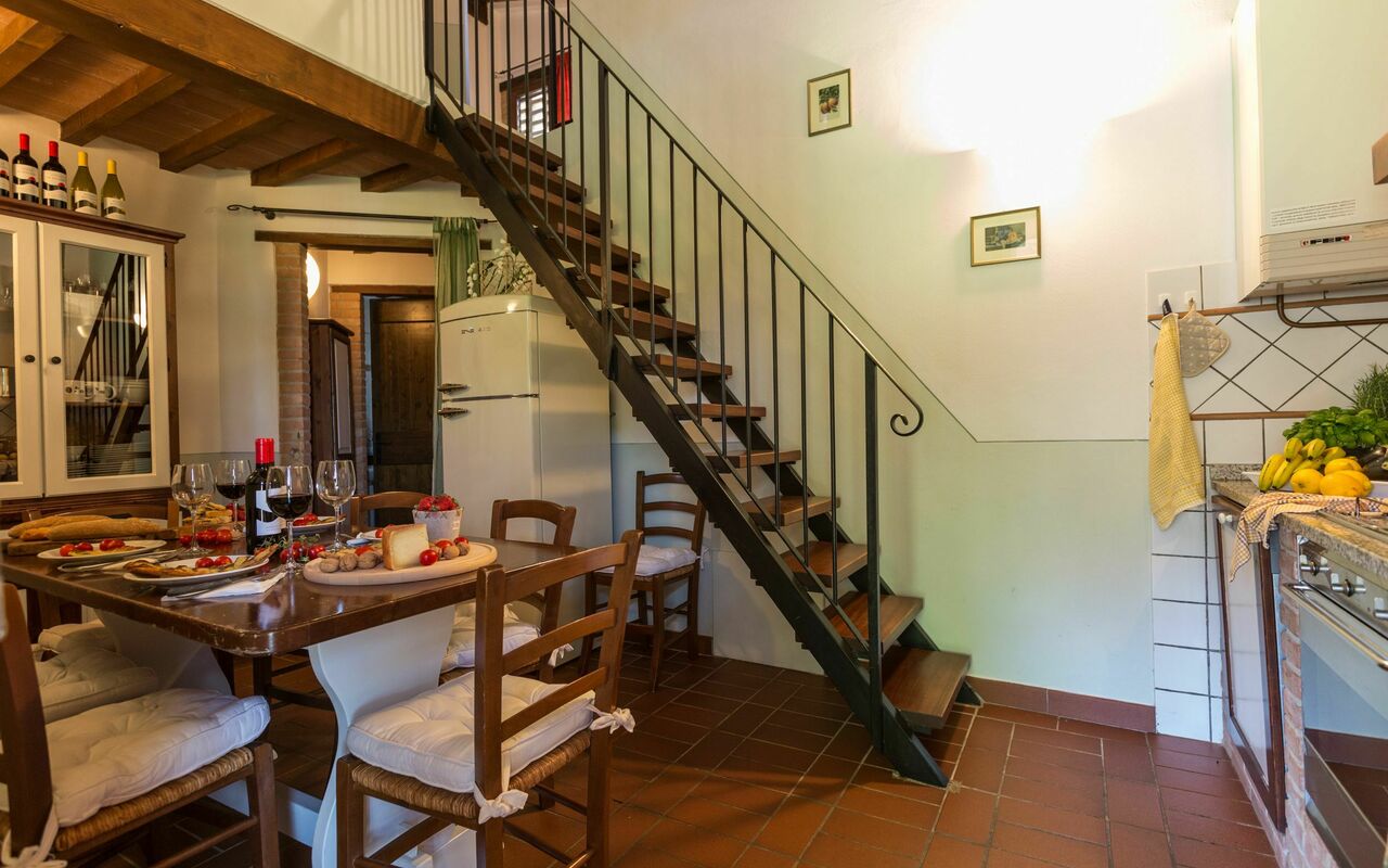Alloggio Montelopio 5: Cucina, Sala da pranzo, Soggiorno