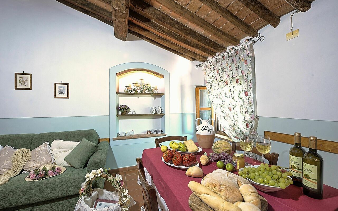 Alloggio Montelopio 8: Cucina, Sala da pranzo, Soggiorno