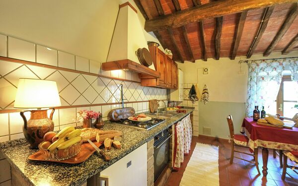 Alloggio Montelopio 7: Cucina, Sala da pranzo, Soggiorno