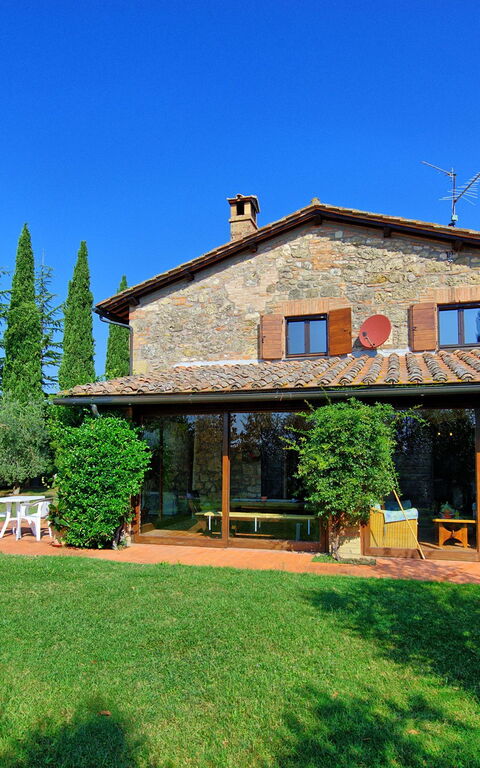 Casale Giulio: all'aperto, Esterni