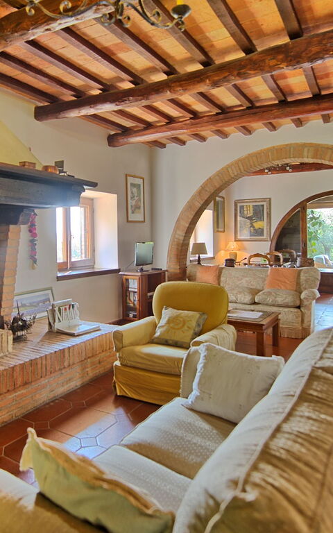 Casale Giulio: Sala da pranzo, Soggiorno