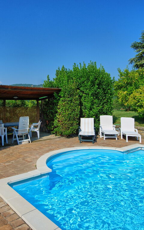 Casale Giulio: Piscina