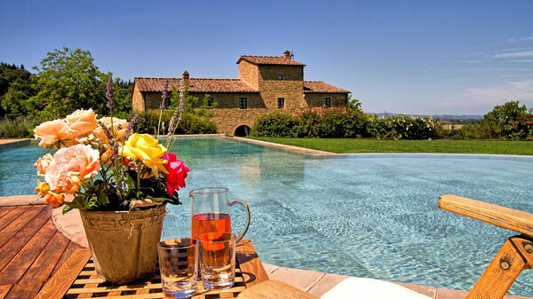 Villa Petrognano: Piscina