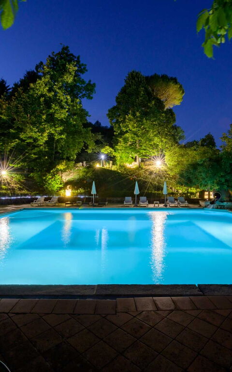 Villa Contessa: all'aperto, Giardino, Piscina