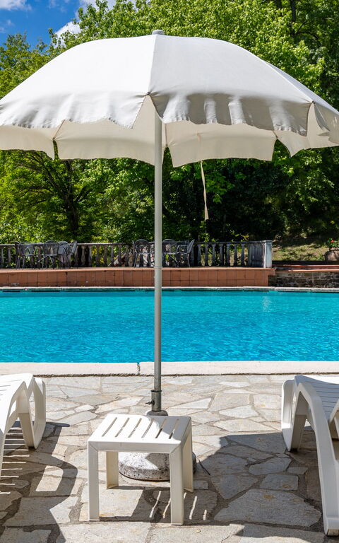 Villa Contessa: all'aperto, Giardino, Piscina