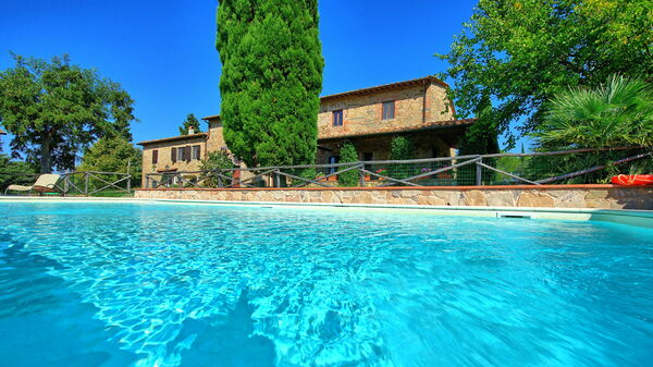 Il Frantoio: Piscina