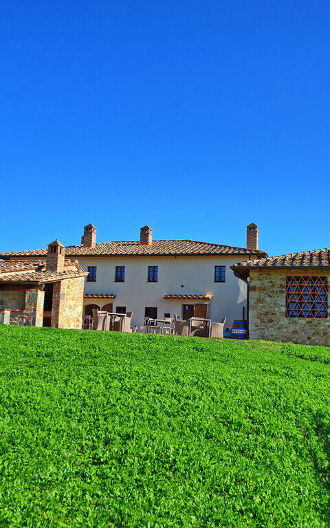 Fornacino: all'aperto, Esterni, Giardino