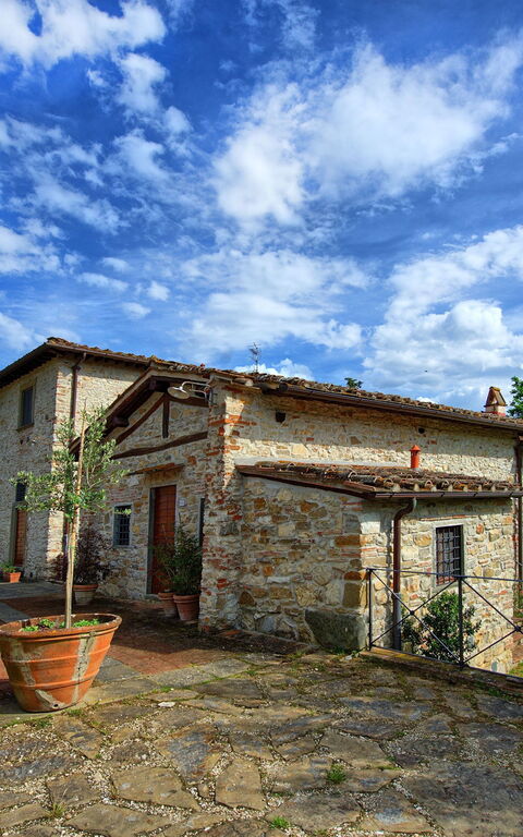 Le Fonti: all'aperto, Giardino