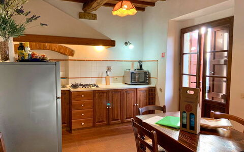 Alloggio Le Fonti 3: Cucina, Sala da pranzo