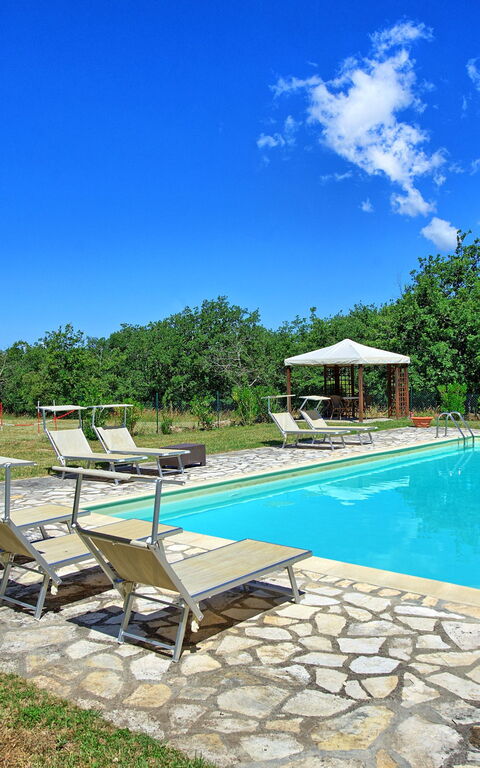 San Donato: Giardino, Piscina