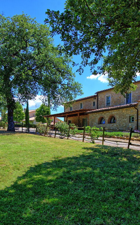 San Donato: all'aperto, Giardino