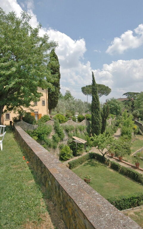Le Vasche: Giardino