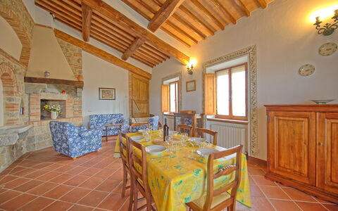 Alloggio San Donnino 7: Cucina, Sala da pranzo, Soggiorno