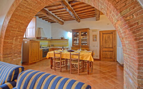 Alloggio San Donnino 5: Cucina, Sala da pranzo, Soggiorno