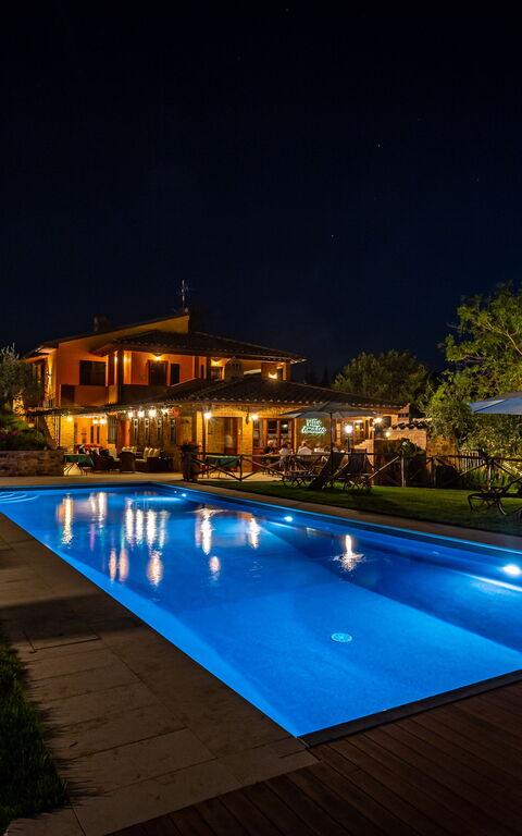 Villa Amadeo: all'aperto, Esterni, Giardino, Piscina