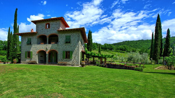 Villa Lo Scoiattolo: all'aperto, Giardino