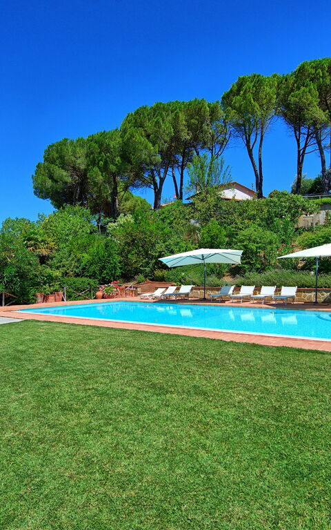 Casa Lucia: Giardino, Piscina